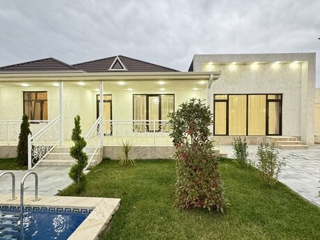 4 otaqlı həyət evi/bağ evi - Mərdəkan q. - 160 m²
