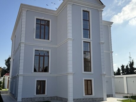 5 otaqlı həyət evi/bağ evi - Mərdəkan q. - 400 m²