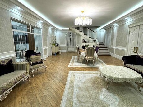 7 otaqlı həyət evi/bağ evi - 20-ci sahə q. - 230 m²