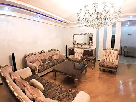 4 otaqlı yeni tikili - 28 May m. - 220 m²