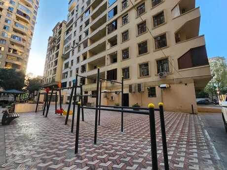4 otaqlı yeni tikili - Nəsimi r. - 160 m²
