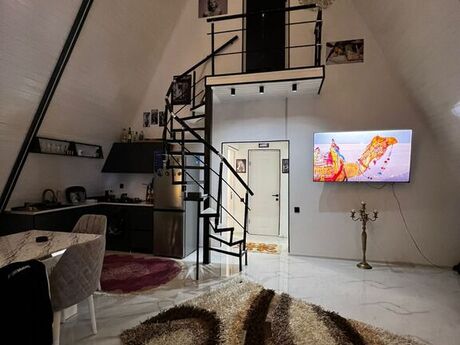 4 otaqlı həyət evi/bağ evi - Şüvəlan q. - 110 m²