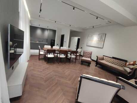 3 otaqlı yeni tikili - 28 May m. - 135 m²