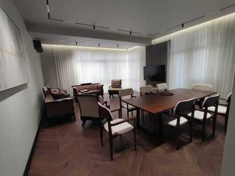3 otaqlı yeni tikili - 28 May m. - 135 m²