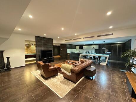 5 otaqlı yeni tikili - Nəsimi r. - 263.9 m²