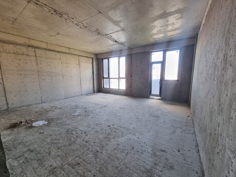 4 otaqlı yeni tikili - Şah İsmayıl Xətai m. - 203 m²
