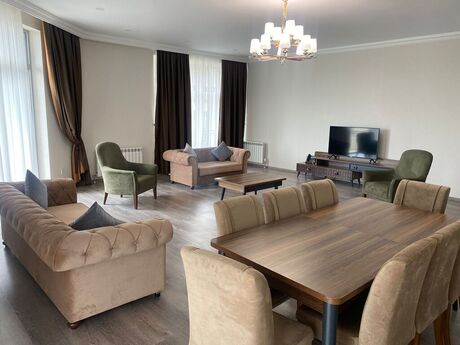 Kirayə 4 otaqlı mənzil, 195 m², Ağ şəhər: 2 800 ₼/ay 5