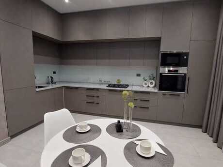 3 otaqlı yeni tikili - 28 May m. - 115 m²