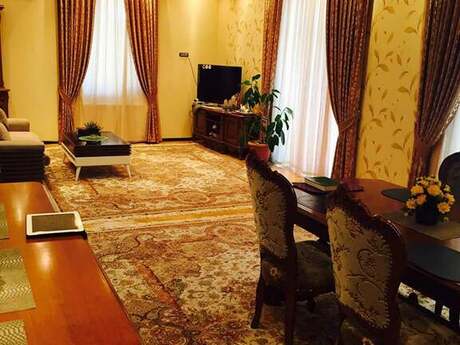 11 otaqlı ofis - Nəsimi r. - 650 m²
