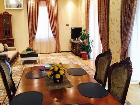 11 otaqlı ofis - Nəsimi r. - 650 m²