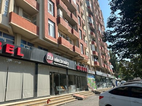 Объявление №4859289 - Баку, пос. 7-ой мкр, 3-комн., 125 м², 2/12 этаж