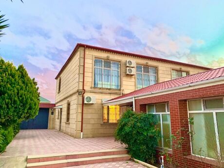5 otaqlı həyət evi/bağ evi - Novxanı q. - 400 m²