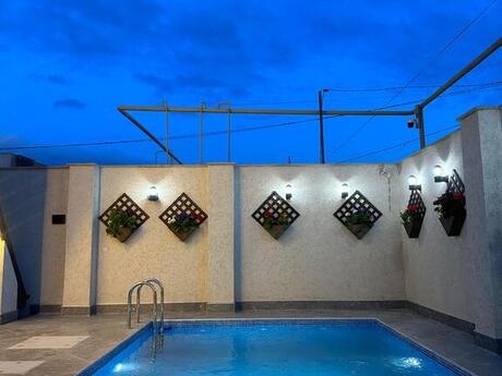 3 otaqlı həyət evi/bağ evi - Mərdəkan q. - 150 m²
