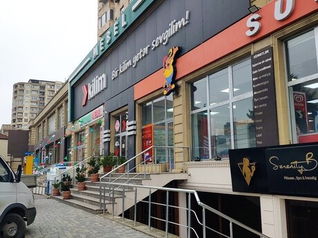 Elan №4595571 - Bakı, Xalqlar Dostluğu m., 350 m²