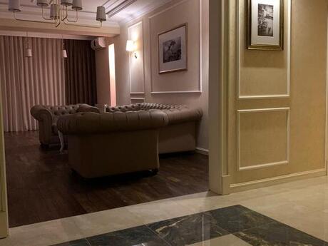 2 otaqlı yeni tikili - Şah İsmayıl Xətai m. - 120 m²