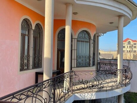 7 otaqlı həyət evi/bağ evi - Badamdar q. - 1000 m²