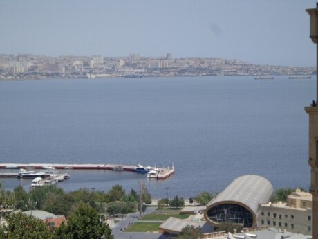 Elan №4870958 - Bakı, İçəri Şəhər m., 2 otaqlı, 60 m², 2/5 mərtəbə