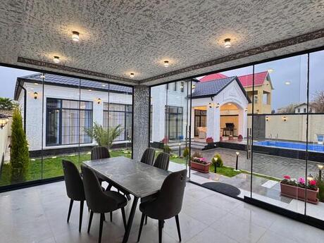 House with Garden, Villa For Sale