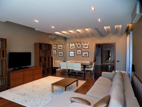 Объявление №4872040 - Баку, м. Шах Исмаил Хатаи, 4-комн., 240 м², 16/24 этаж