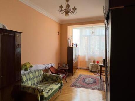 4 otaqlı yeni tikili - İnşaatçılar m. - 145 m²