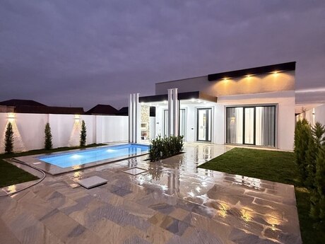 4 otaqlı həyət evi/bağ evi - Şüvəlan q. - 120 m²