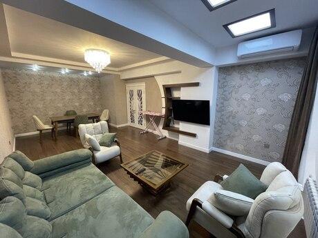 2 otaqlı yeni tikili - Şah İsmayıl Xətai m. - 100 m²