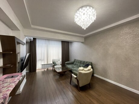 2 otaqlı yeni tikili - Şah İsmayıl Xətai m. - 100 m²