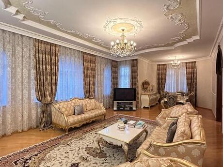 7 otaqlı həyət evi/bağ evi - Səbail r. - 600 m²