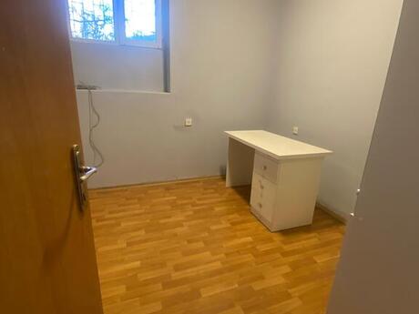 Obyekt - Elmlər Akademiyası m. - 200 m²