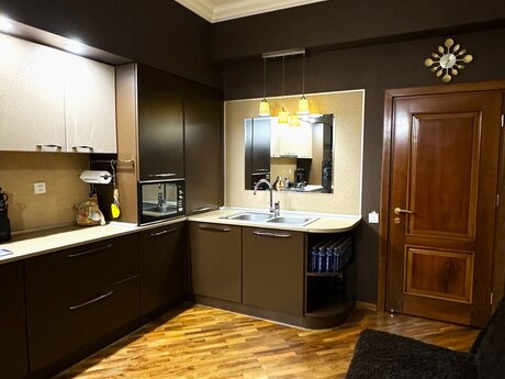3 otaqlı mənzil, 126 m², Elmlər Akademiyası: 365 000 ₼ 5