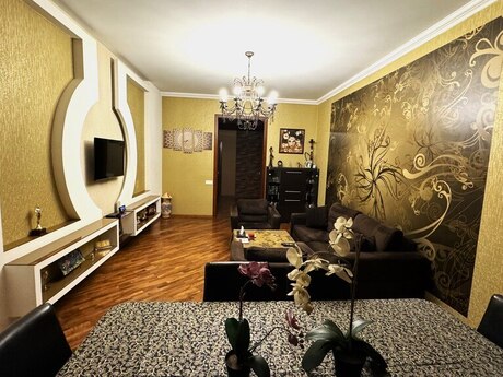 3 otaqlı mənzil, 126 m², Elmlər Akademiyası: 365 000 ₼ 2
