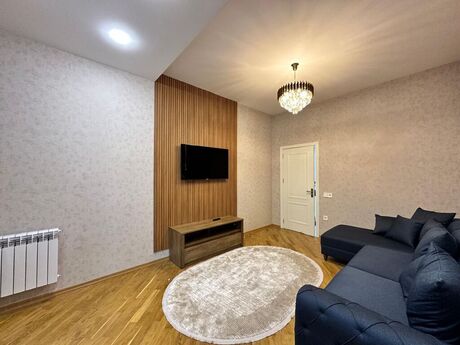 3 otaqlı yeni tikili - 8 Noyabr m. - 90 m²
