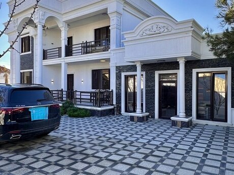 6 otaqlı həyət evi/bağ evi - Şüvəlan q. - 360 m²