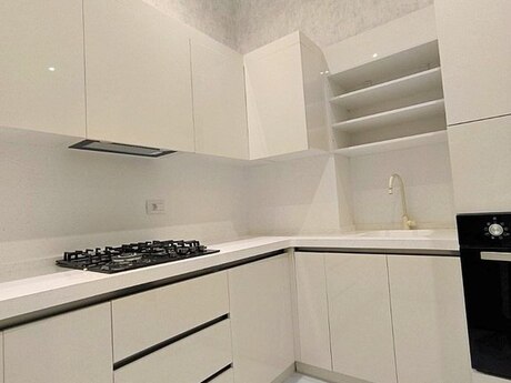 2 otaqlı yeni tikili - 28 May m. - 70.8 m²