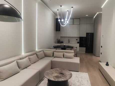 2 otaqlı yeni tikili - Ağ şəhər q. - 90 m²