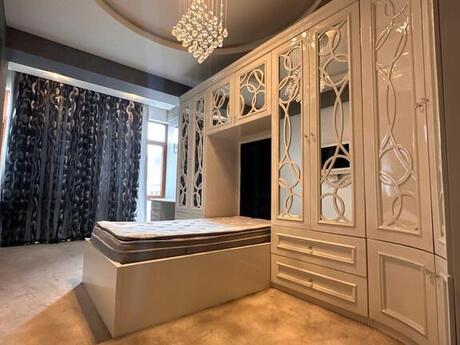4-room apartment, 200 m², 28 May: 550 000 ₼ 5