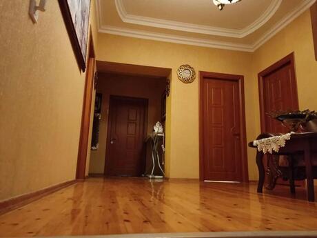 8 otaqlı həyət evi/bağ evi - Badamdar q. - 360 m²