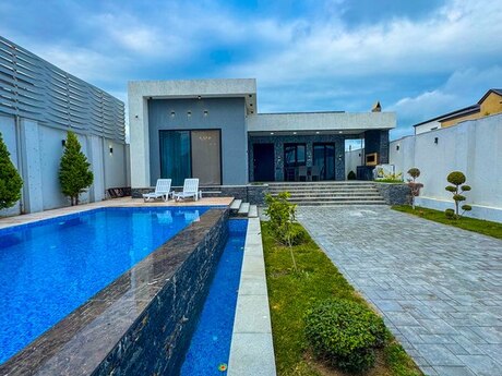 4 otaqlı həyət evi/bağ evi - Şüvəlan q. - 150 m²
