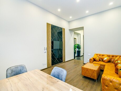 2 otaqlı köhnə tikili - Sahil m. - 70 m²