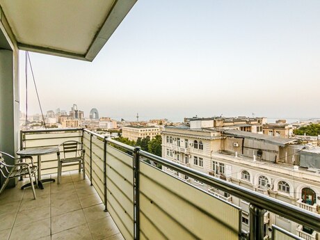 Kirayə 3 otaqlı mənzil, 185 m², Sahil: 110 ₼/ay 5