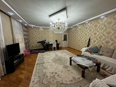 5 otaqlı köhnə tikili - Azadlıq Prospekti m. - 120 m²