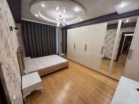 2-комн. новостройка - м. 8 ноября - 92 м²