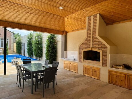 4 otaqlı həyət evi/bağ evi - Mərdəkan q. - 200 m²