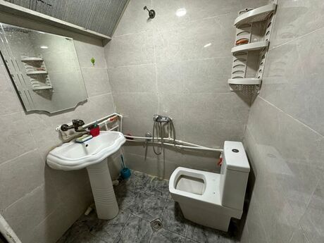1 otaqlı yeni tikili - İnşaatçılar m. - 40 m²