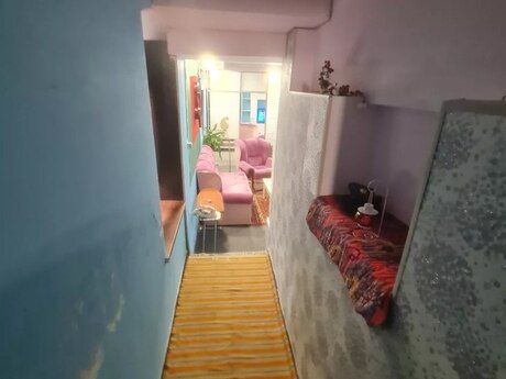 2 otaqlı köhnə tikili - Sahil m. - 69 m²