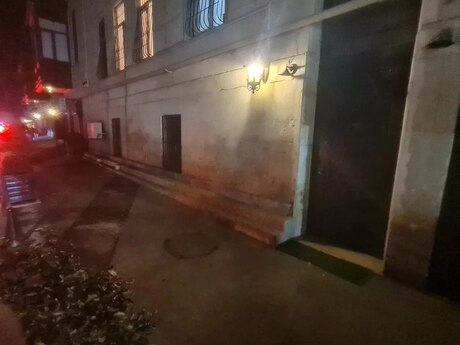 2 otaqlı köhnə tikili - Sahil m. - 69 m²