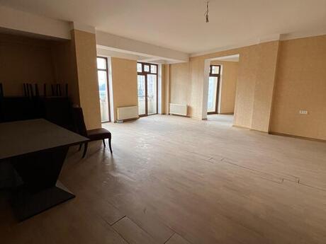 6-комнатная квартира, 265 м², Nəriman Nərimanov: 560 000 ₼ 2