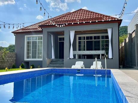 5 otaqlı həyət evi/bağ evi - İsmayıllı - 200 m²