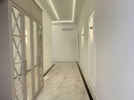 5 otaqlı həyət evi/bağ evi - Mərdəkan q. - 400 m²