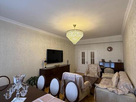 3 otaqlı yeni tikili - Elmlər Akademiyası m. - 125 m²